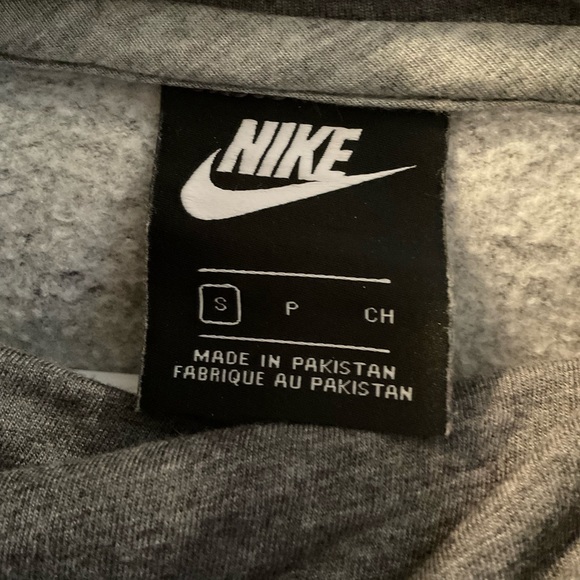 NIKE Hoodie Sweatshirt - Picture 3 of 4